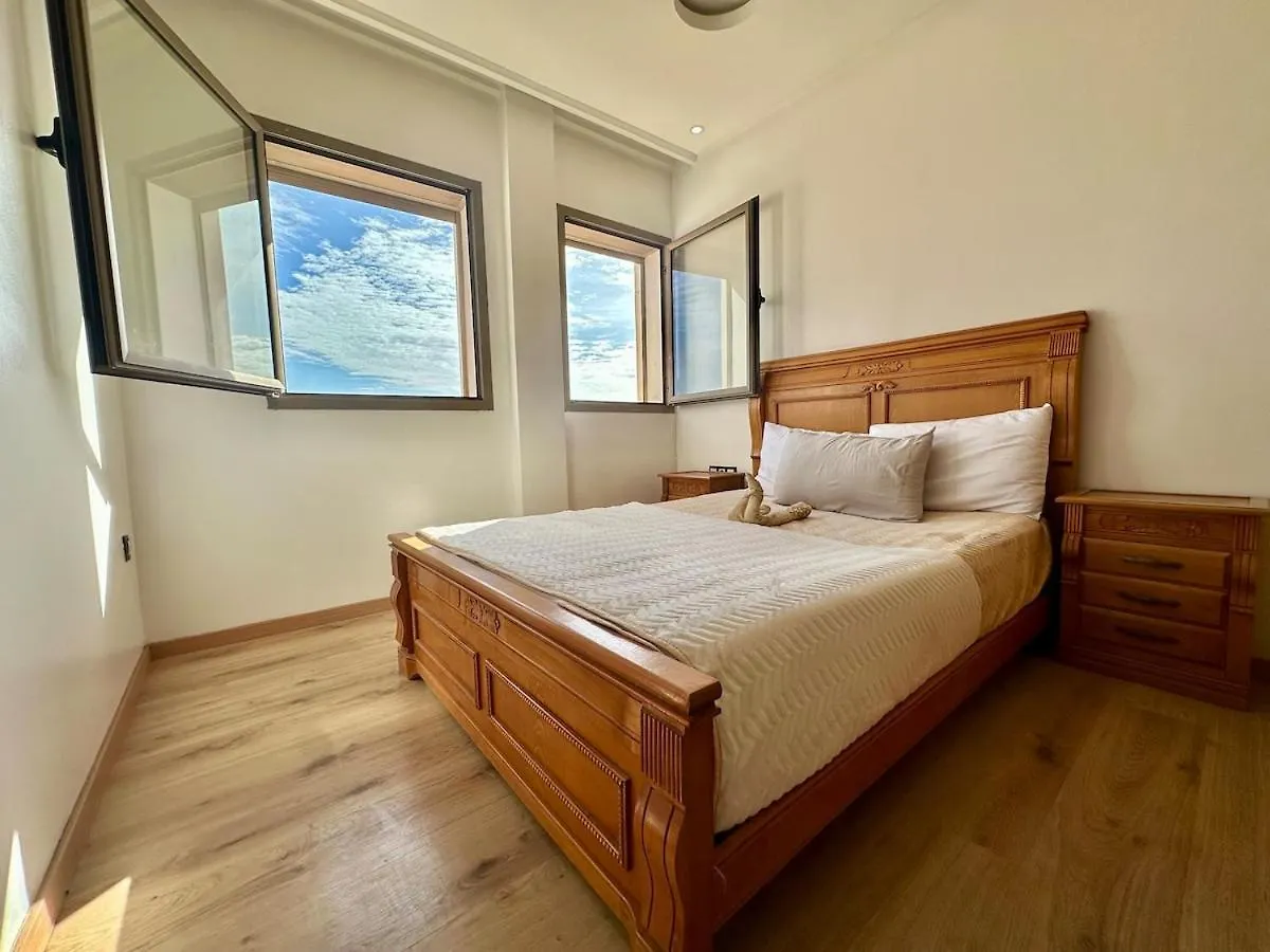Appartement Spacieux Avec Parking Agádír Maroko