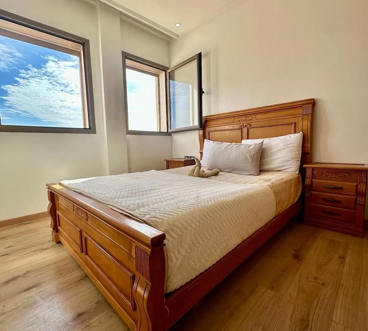 Appartement Spacieux Avec Parking Agádír